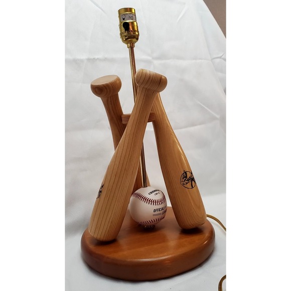 Vintage "Champro" ◇ Baseball Themed Table Lamp & Shade ◇ Triple Bats & Baseball - Picture 8 of 8